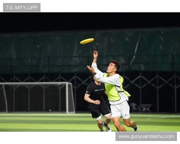 深圳飞盘队创下飞盘速度新纪录引发热议与关注 深圳飞盘队创下飞盘速度新纪录引发热议与关注