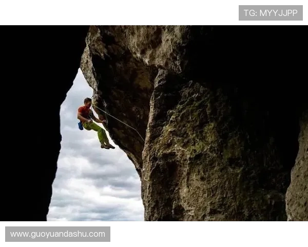 赵伟独家分享极限运动心得与技巧助你突破自我极限挑战极限运动的乐趣与安全性