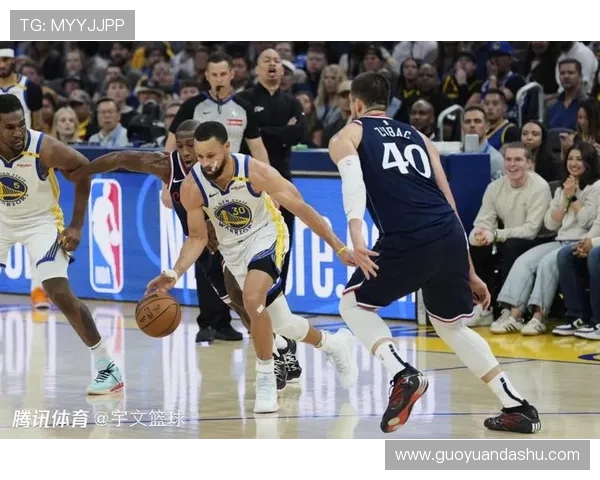 C勇士与灰熊激战正酣精彩直播全程回顾与赛后分析 C勇士与灰熊激战正酣精彩直播全程回顾与赛后分析