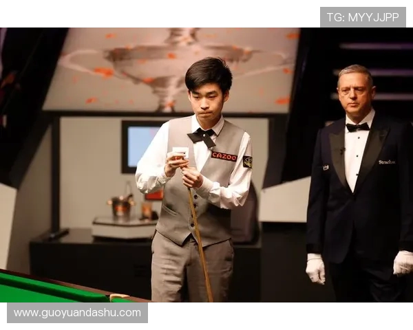 奥沙利文与伯德巅峰对决谁能在斯诺克与篮球的较量中胜出 奥沙利文与伯德巅峰对决谁能在斯诺克与篮球的较量中胜出