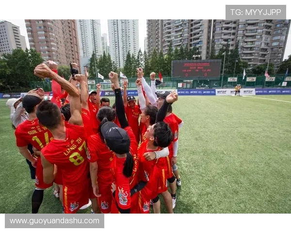 重庆飞盘队与北京飞盘队的精彩对决复盘与力量分析