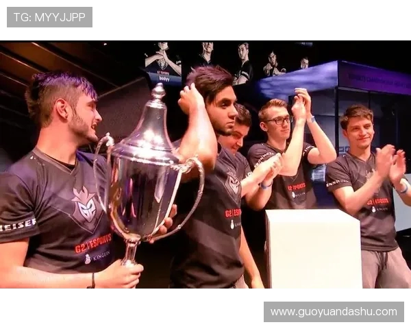 CSGO战术解析：TES边路渗透体系的深度剖析与应用探讨