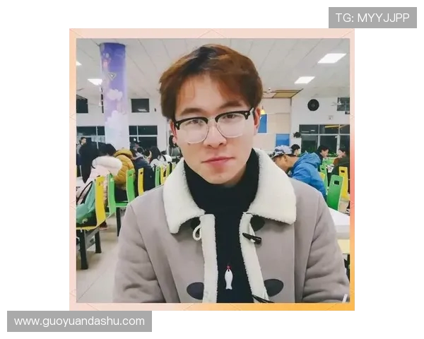 黄丽专访：从青涩少年到网球明星的成长之路与心路历程